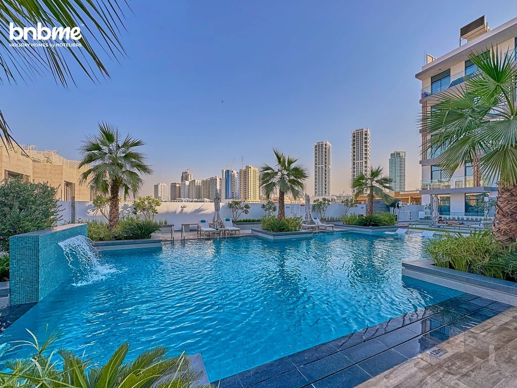 Luxury Apt with Jacuzzi | JVC | Near Circle Mall
