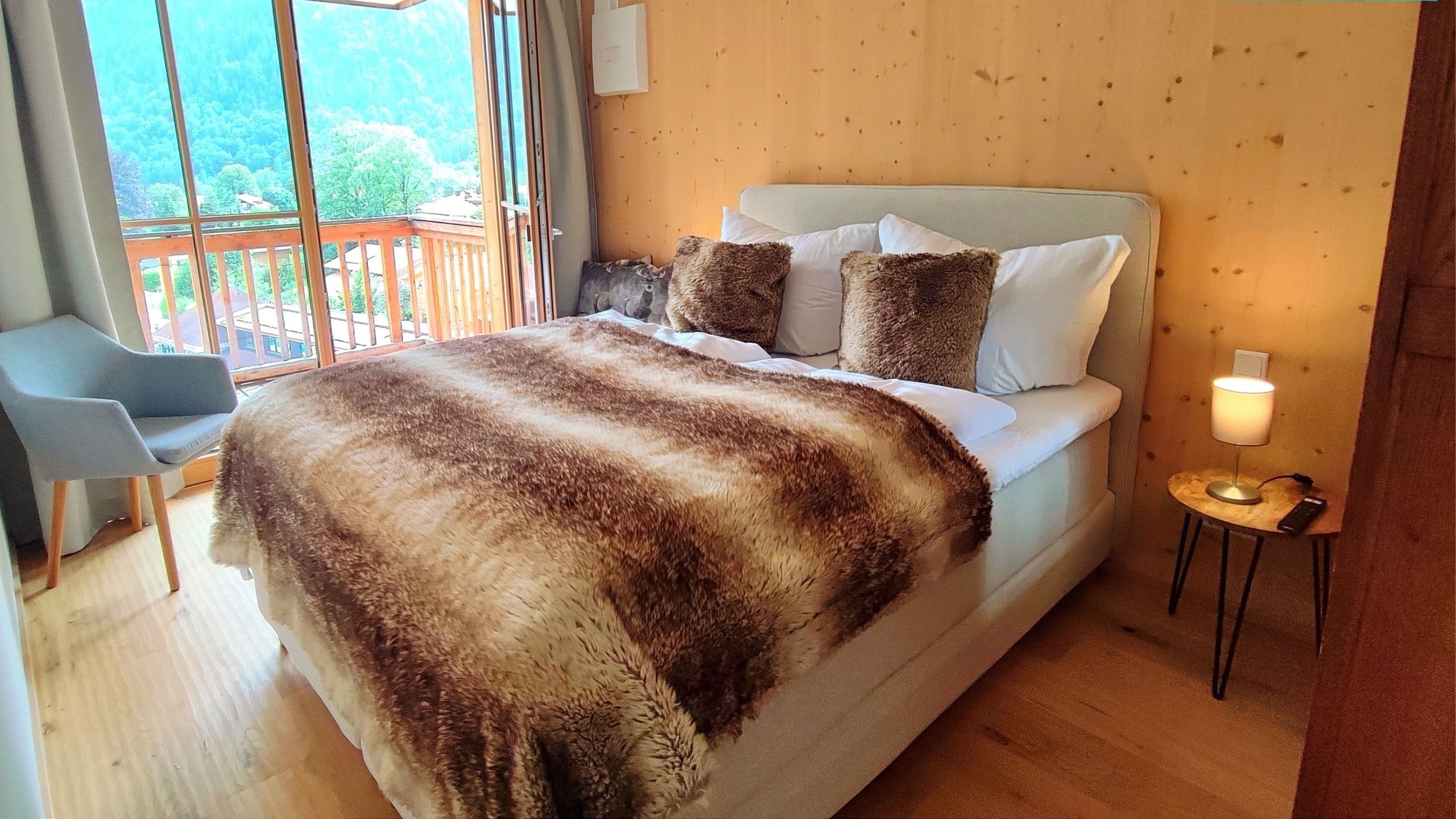 Panoramic Alpine Views | Private Sauna | Sun-Deck