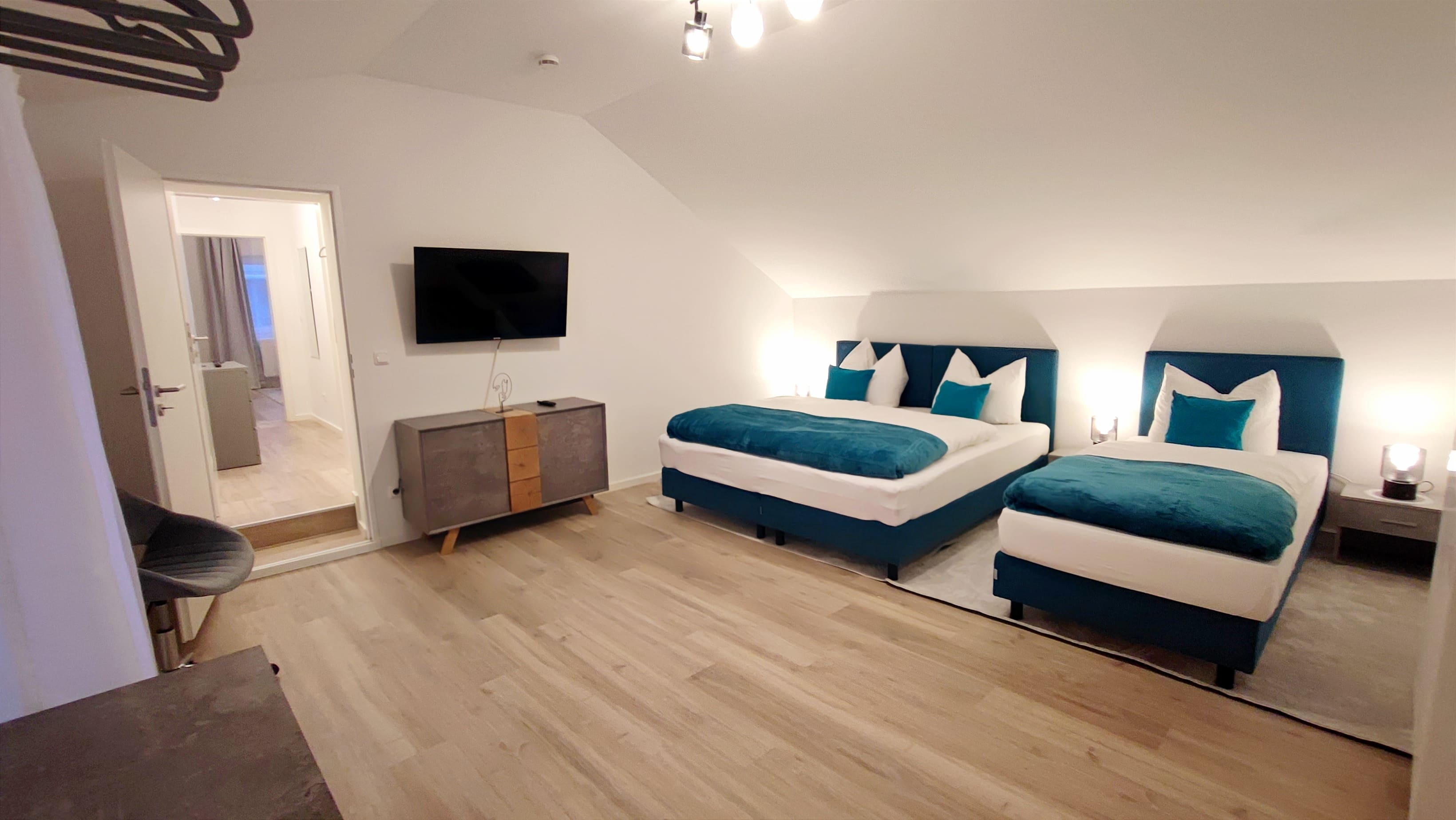 Homely Stay - Cozy 2BR in Moosburg an der Isar